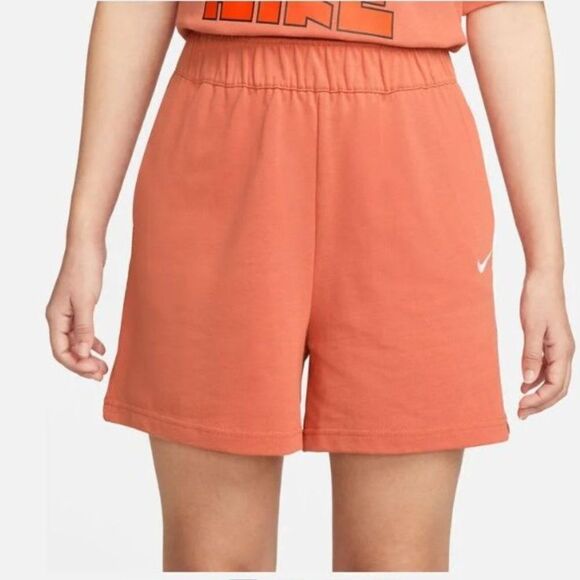 Nike Women's Loose Fit High Rise Jersey Shorts Madder Root DM6728-827 - Picture 1 of 11